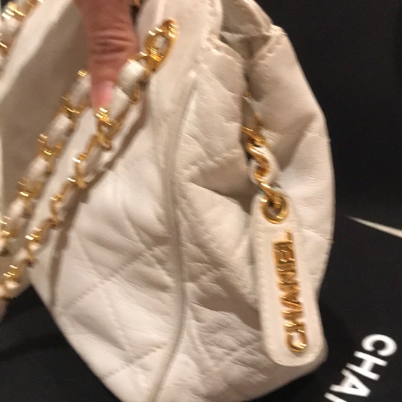 🌸🌸CHANEL BAG🌸🌸 - Picture 5 of 8
